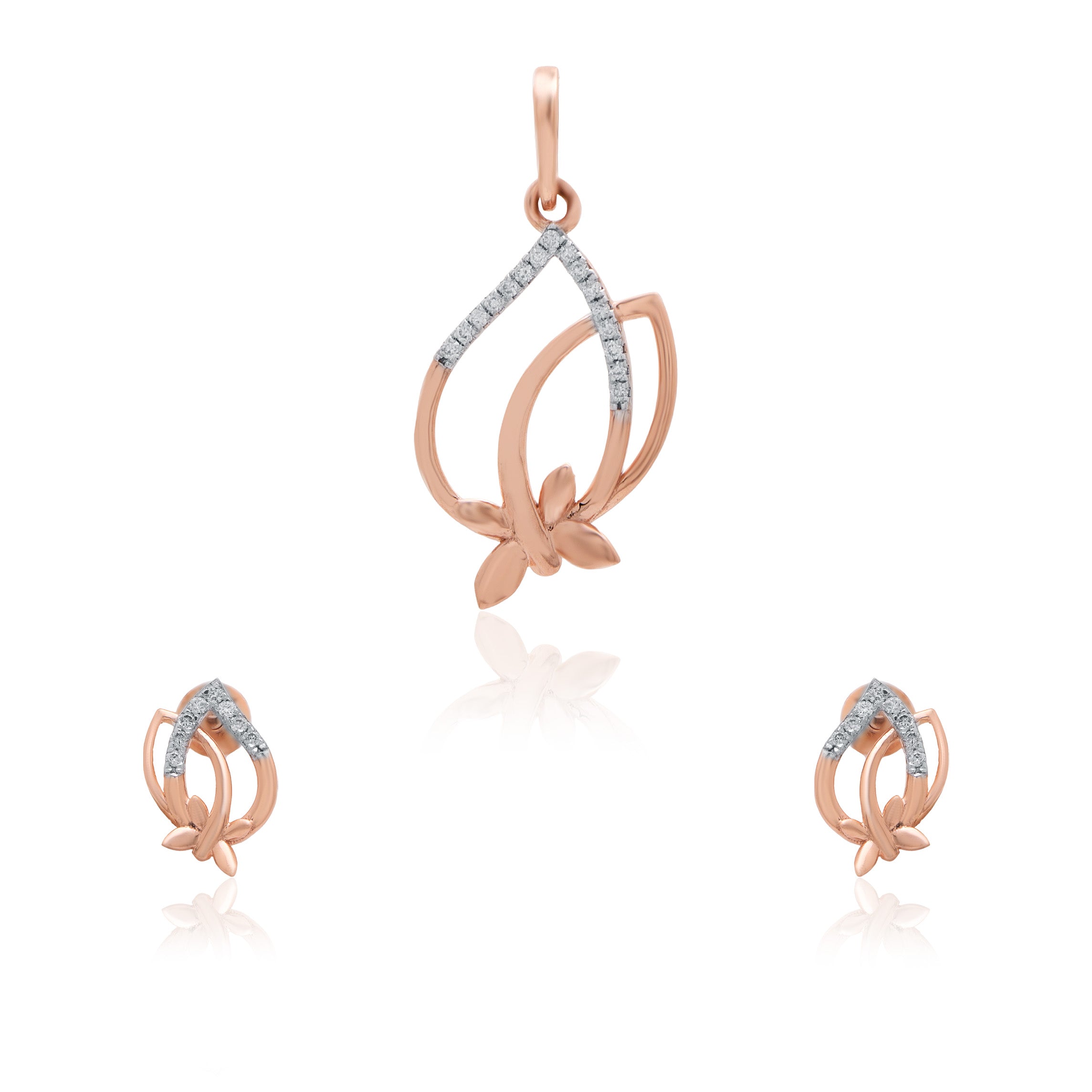 Sorelle Halo Diamond Pendant Set