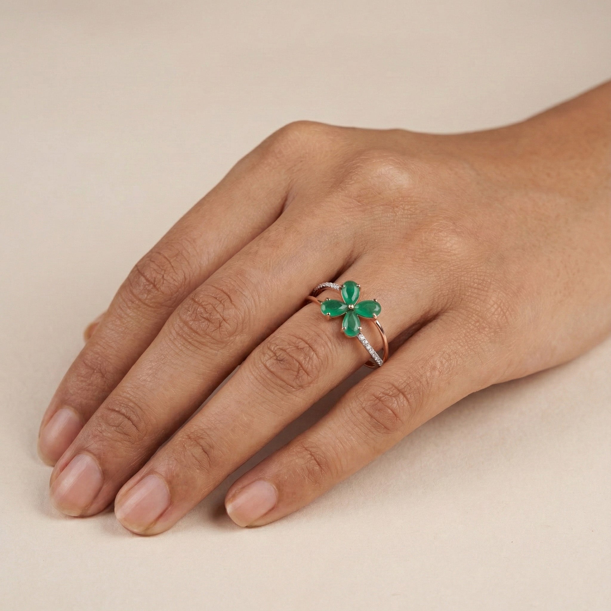 Elaris Diamond Ring