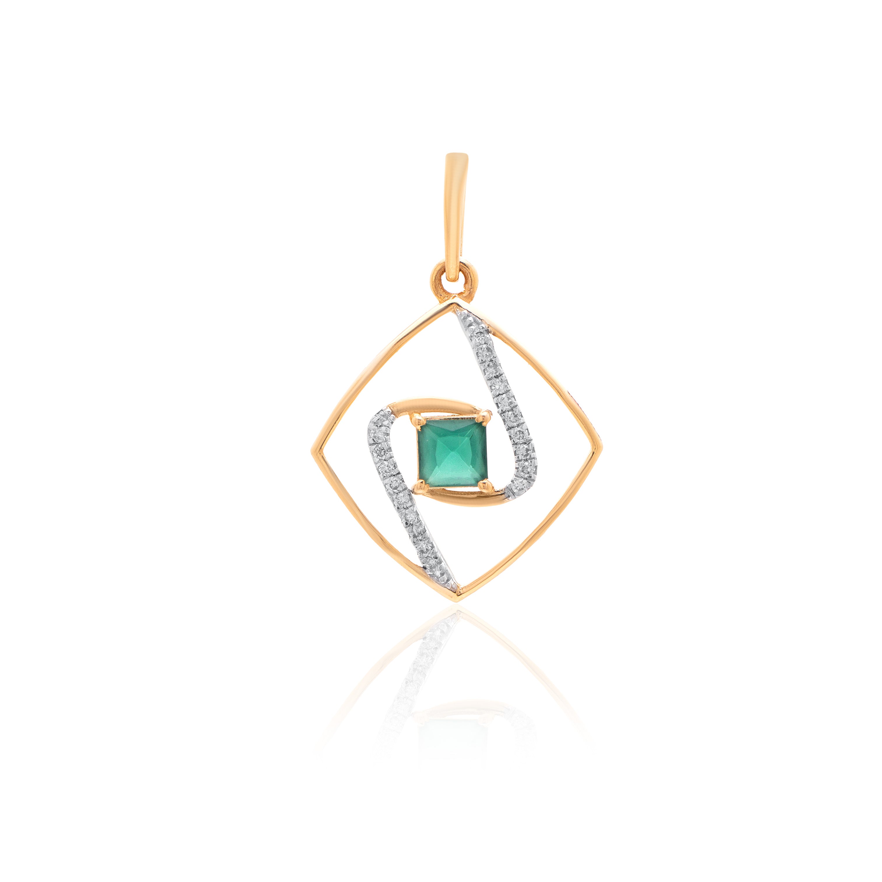 Alina Halo Diamond Pendant