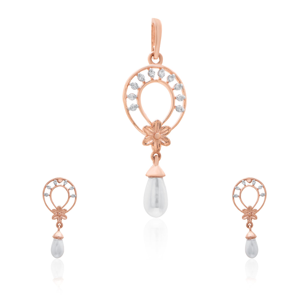 Loressa Halo Diamond Pendant Set