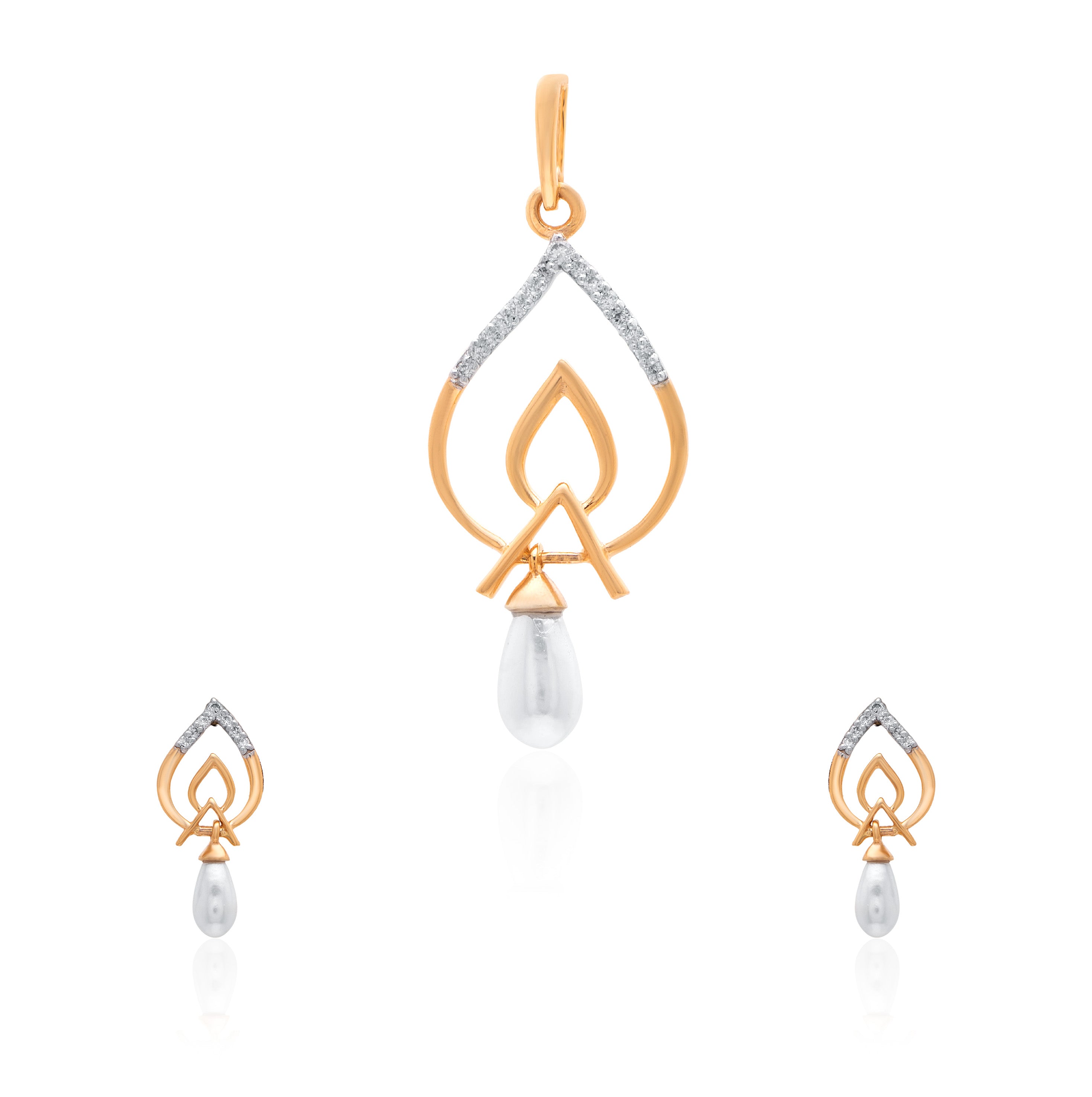 Tavira Halo Diamond Pendant Set