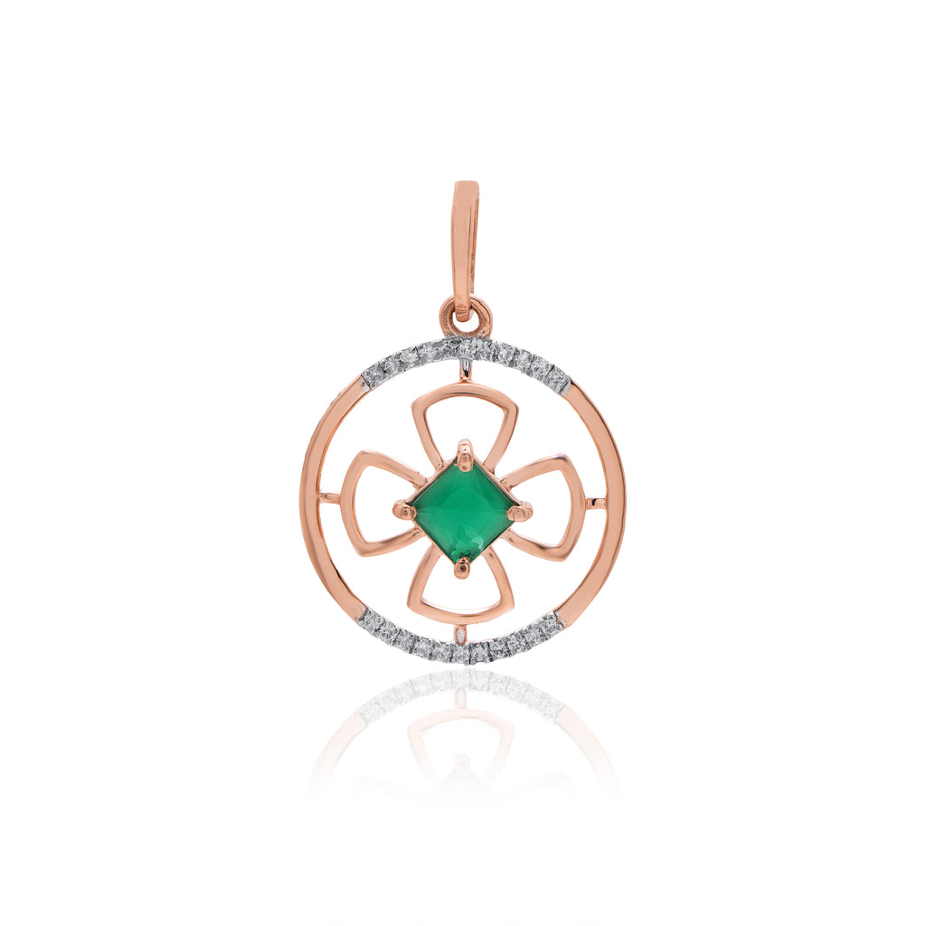 Selvara Halo Diamond Pendant