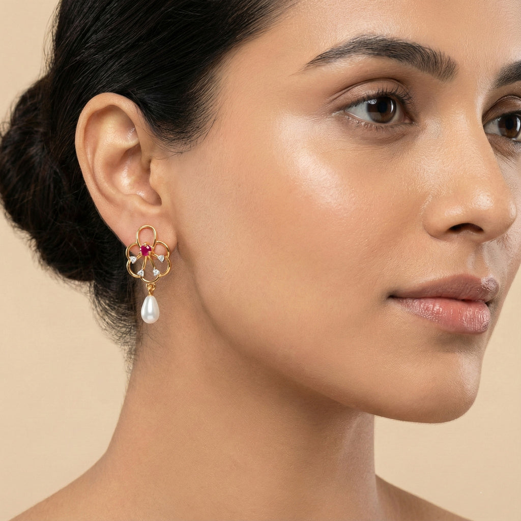 Valenne Bloom Diamond Earrings