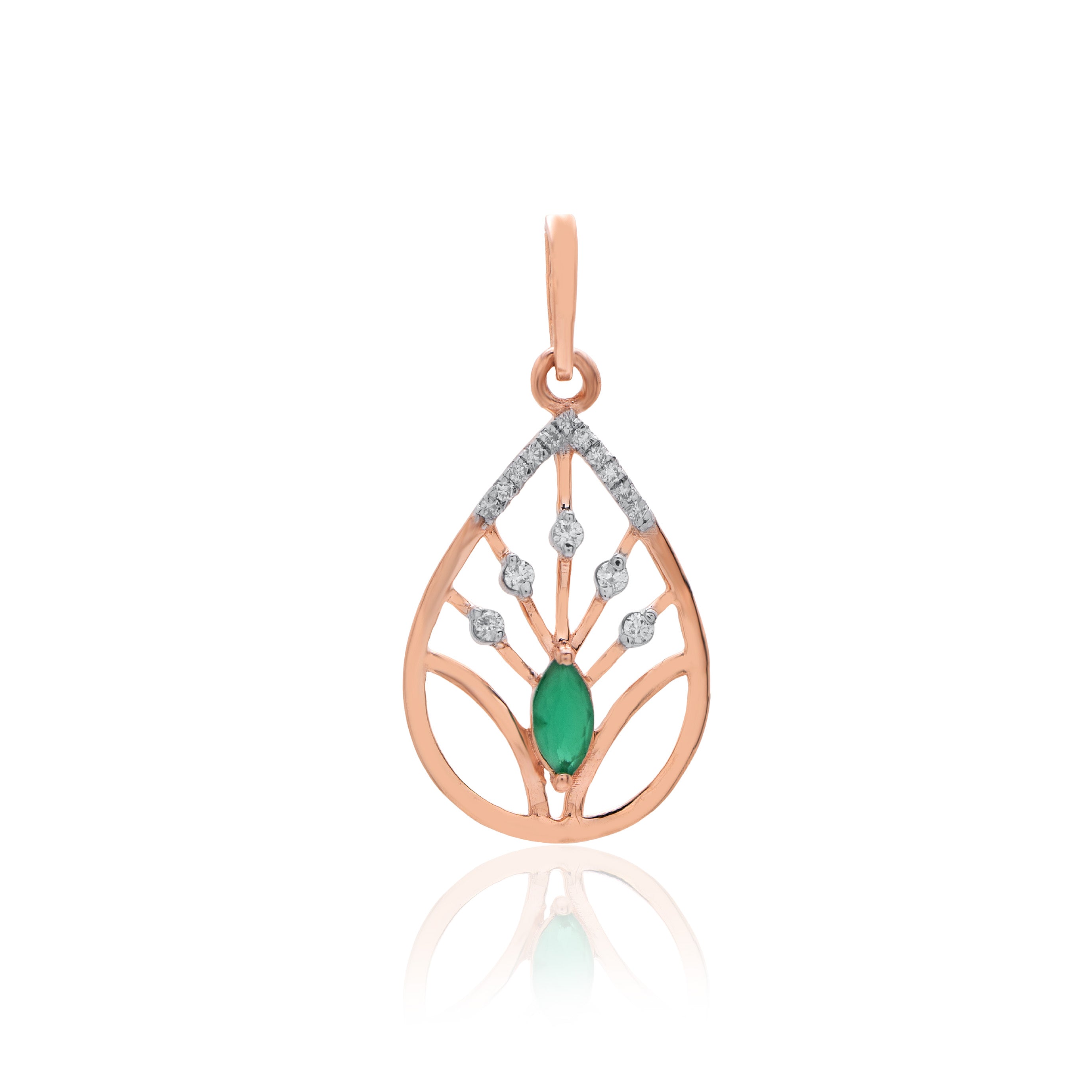Novelle Halo Diamond Pendant