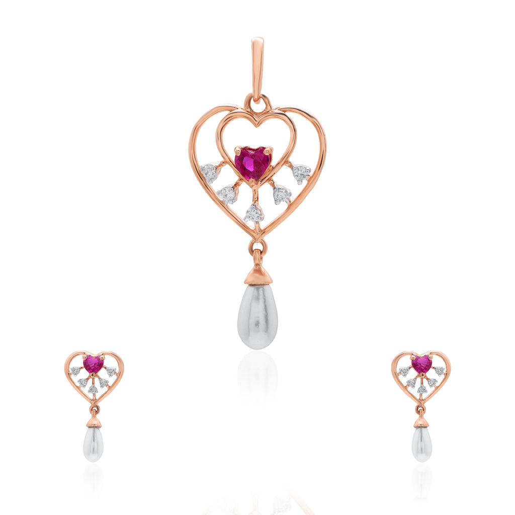 Vaelene Halo Diamond Pendant Set