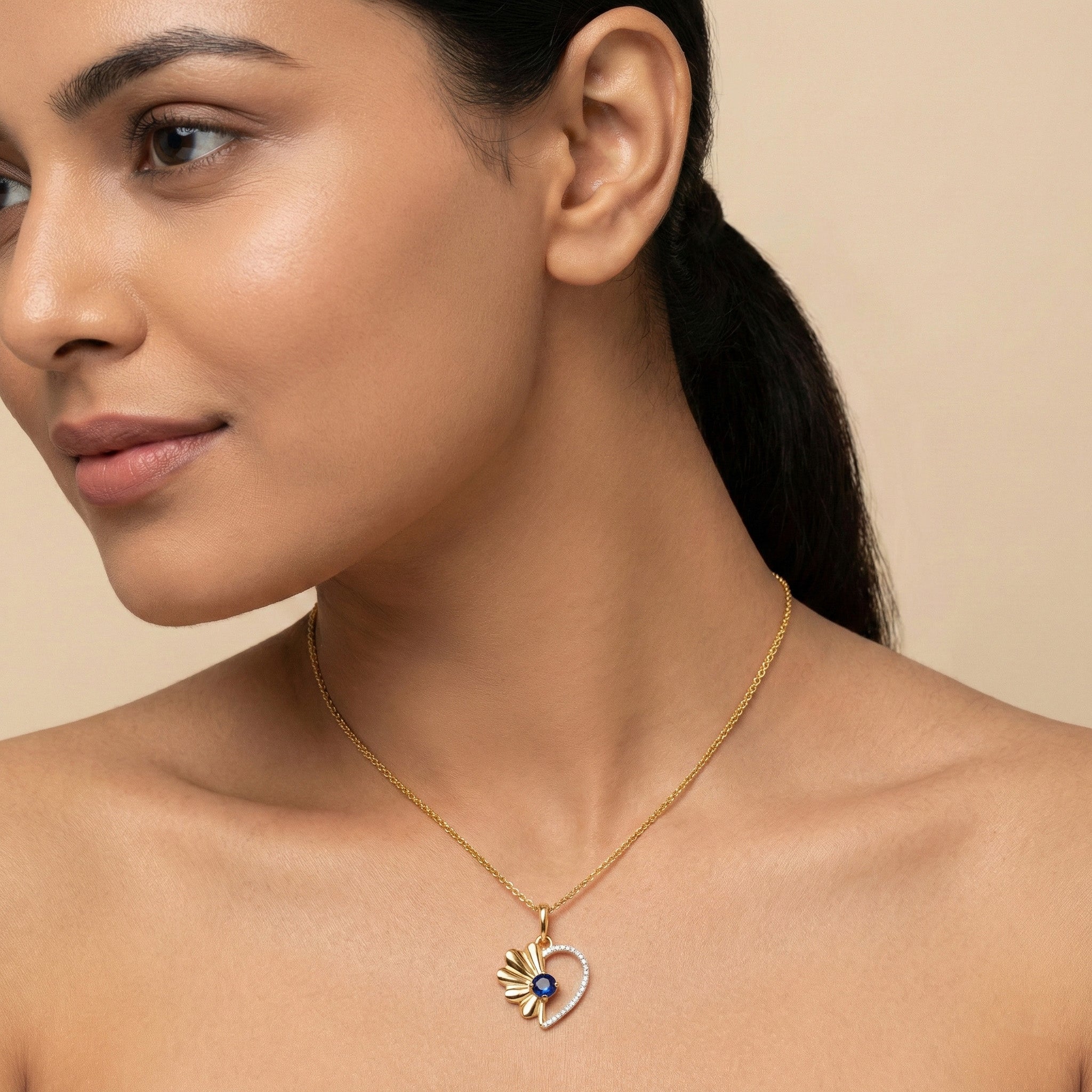 Mirelle Gleam Diamond Pendant