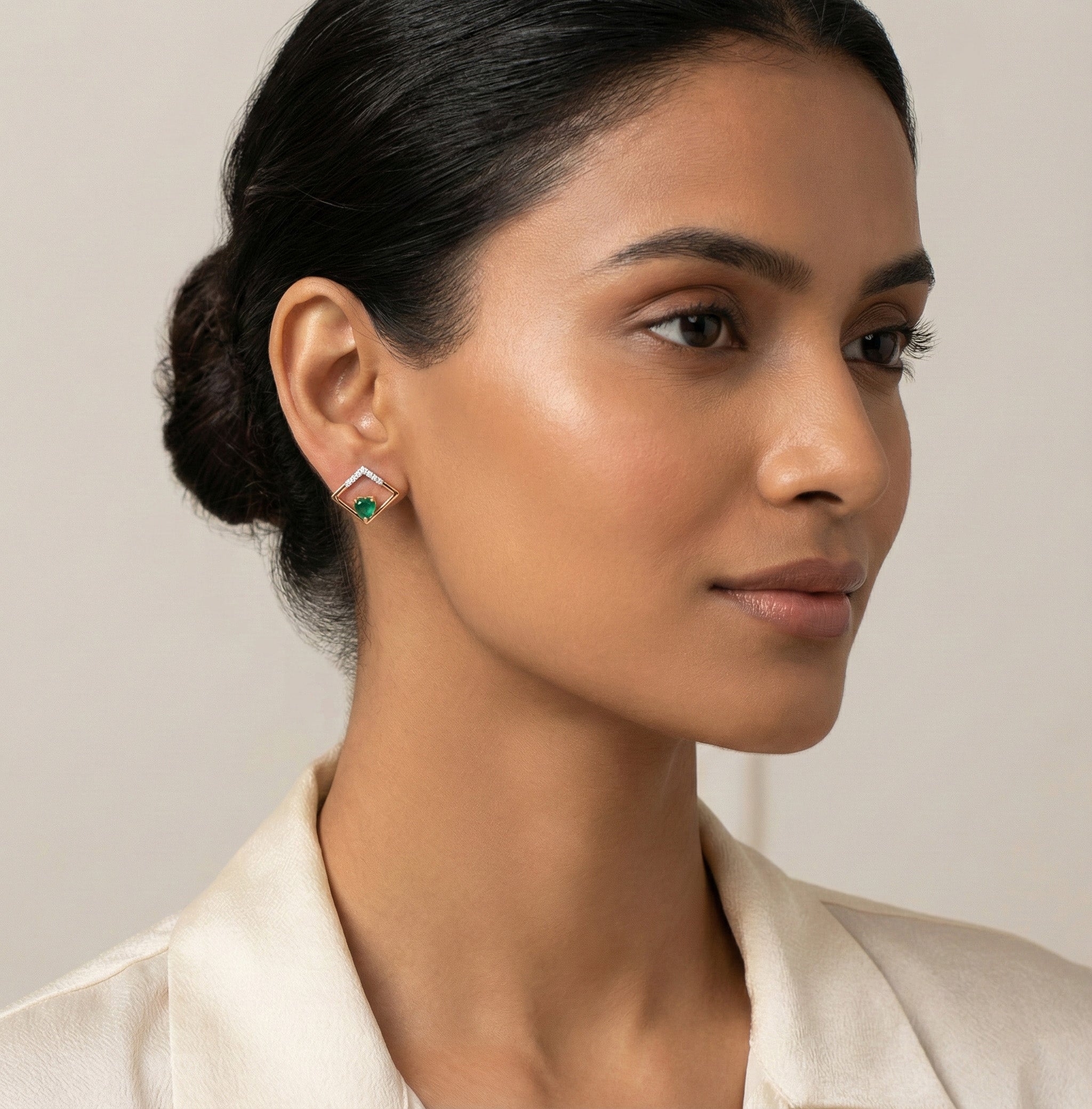 Elaris Gleam Diamond Earrings